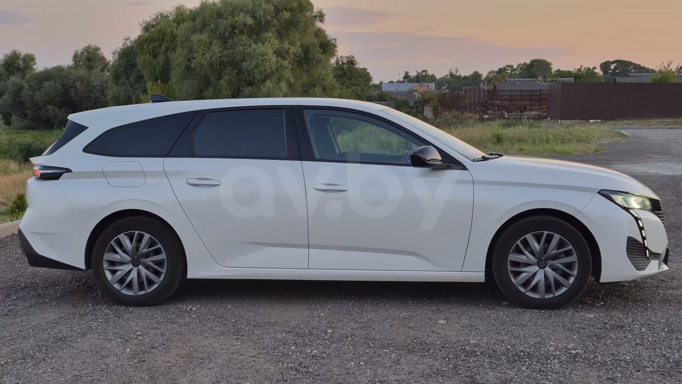Peugeot 308 фото 6