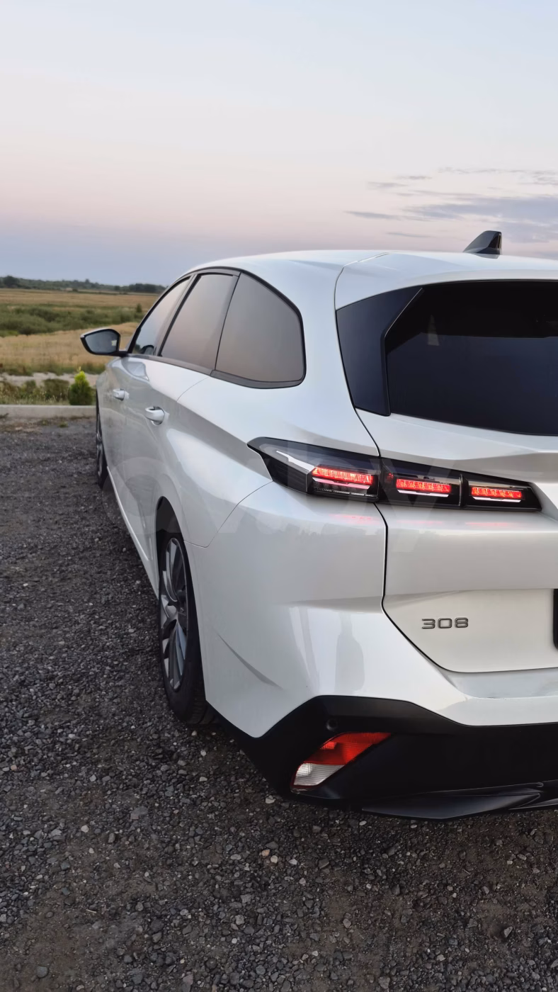 Peugeot 308 фото 10