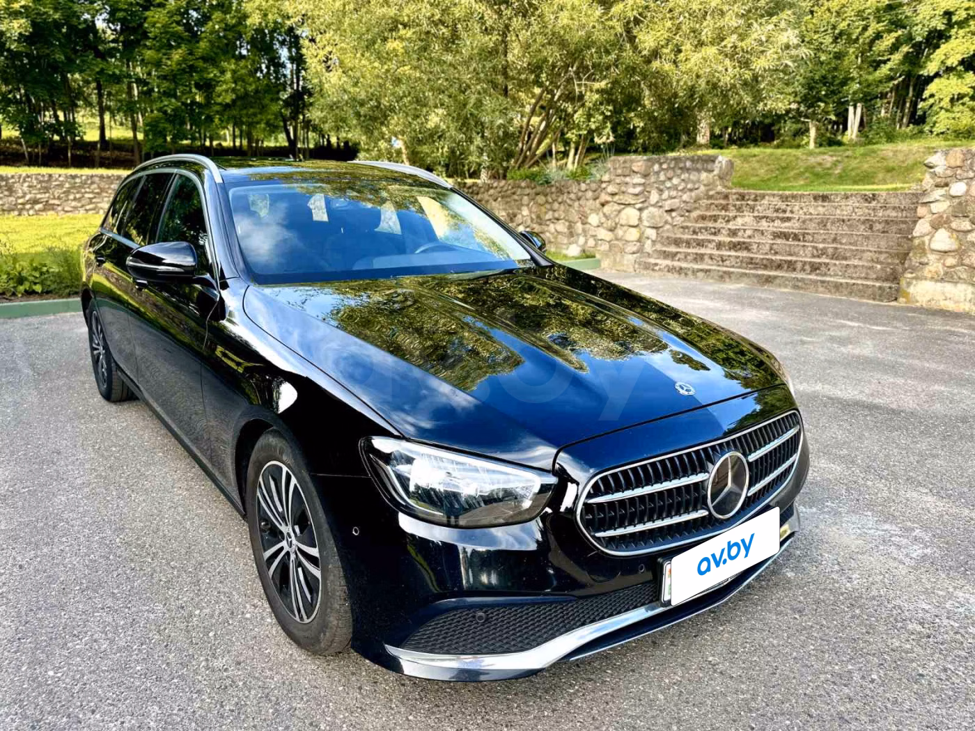 Mercedes-Benz E-Класс фото 3