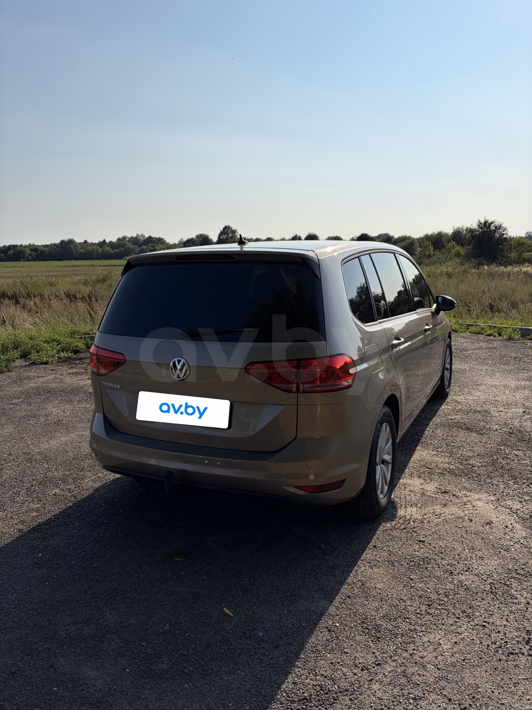 Volkswagen Touran фото 9