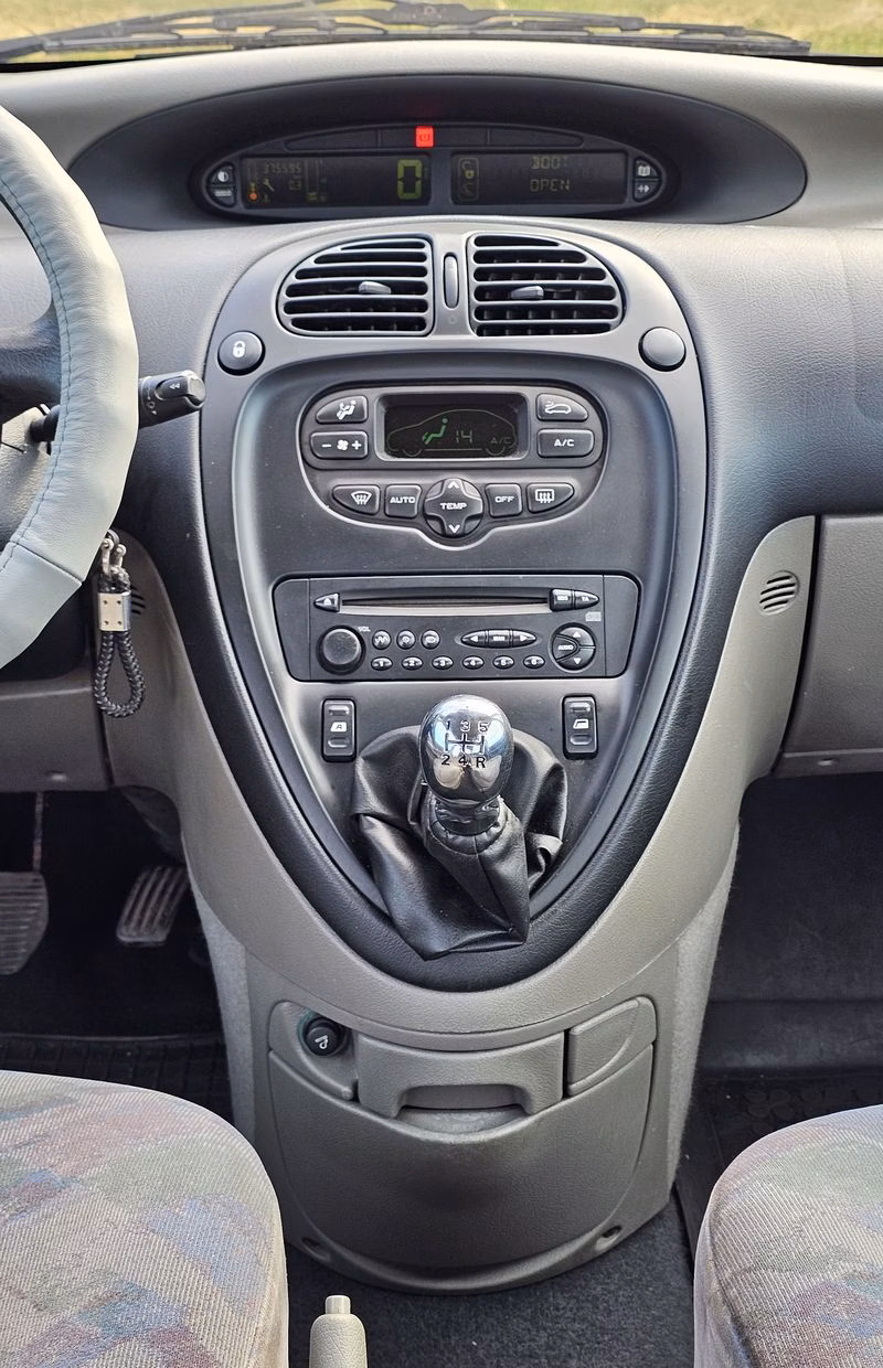 Citroen Xsara Picasso фото 25