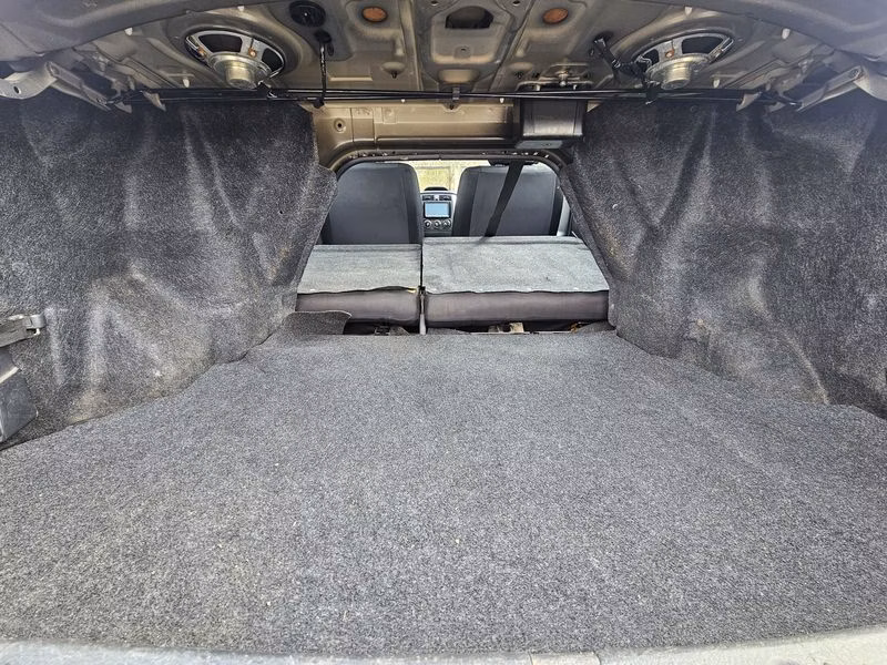 Suzuki Liana фото 22