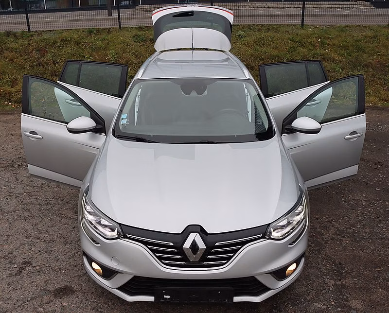 Renault Megane фото 3
