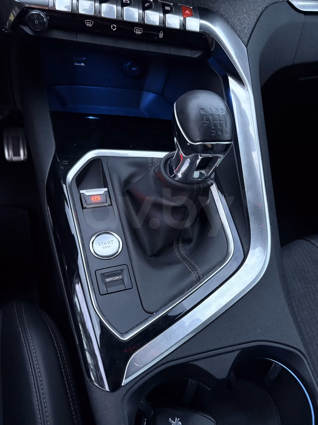 Peugeot 3008 фото 11