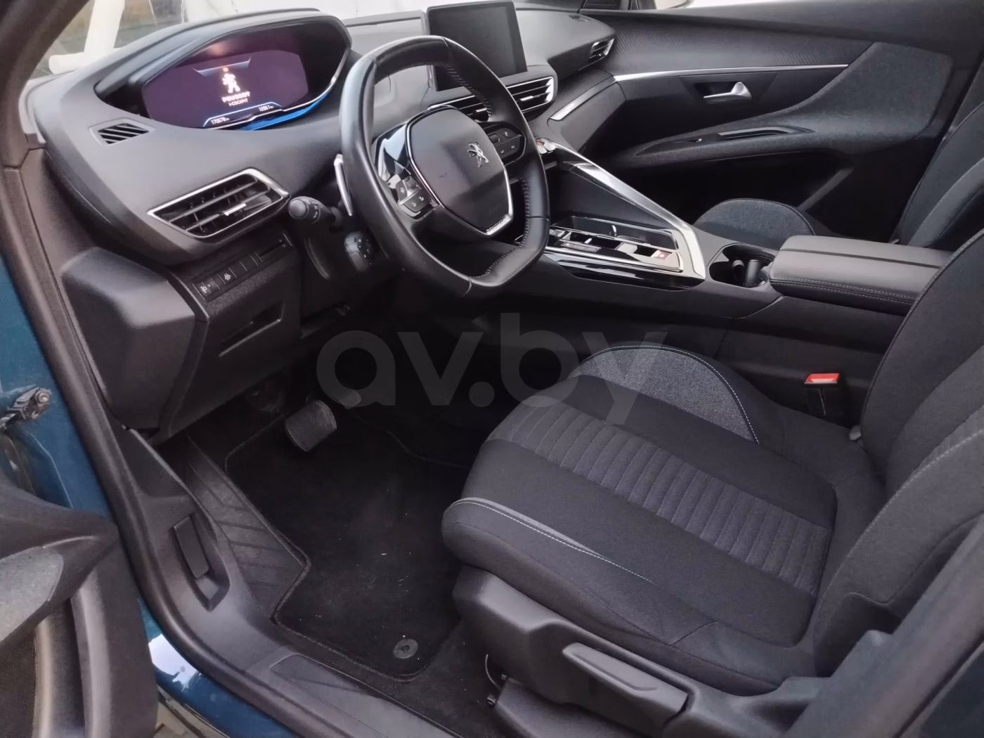 Peugeot 5008 фото 14