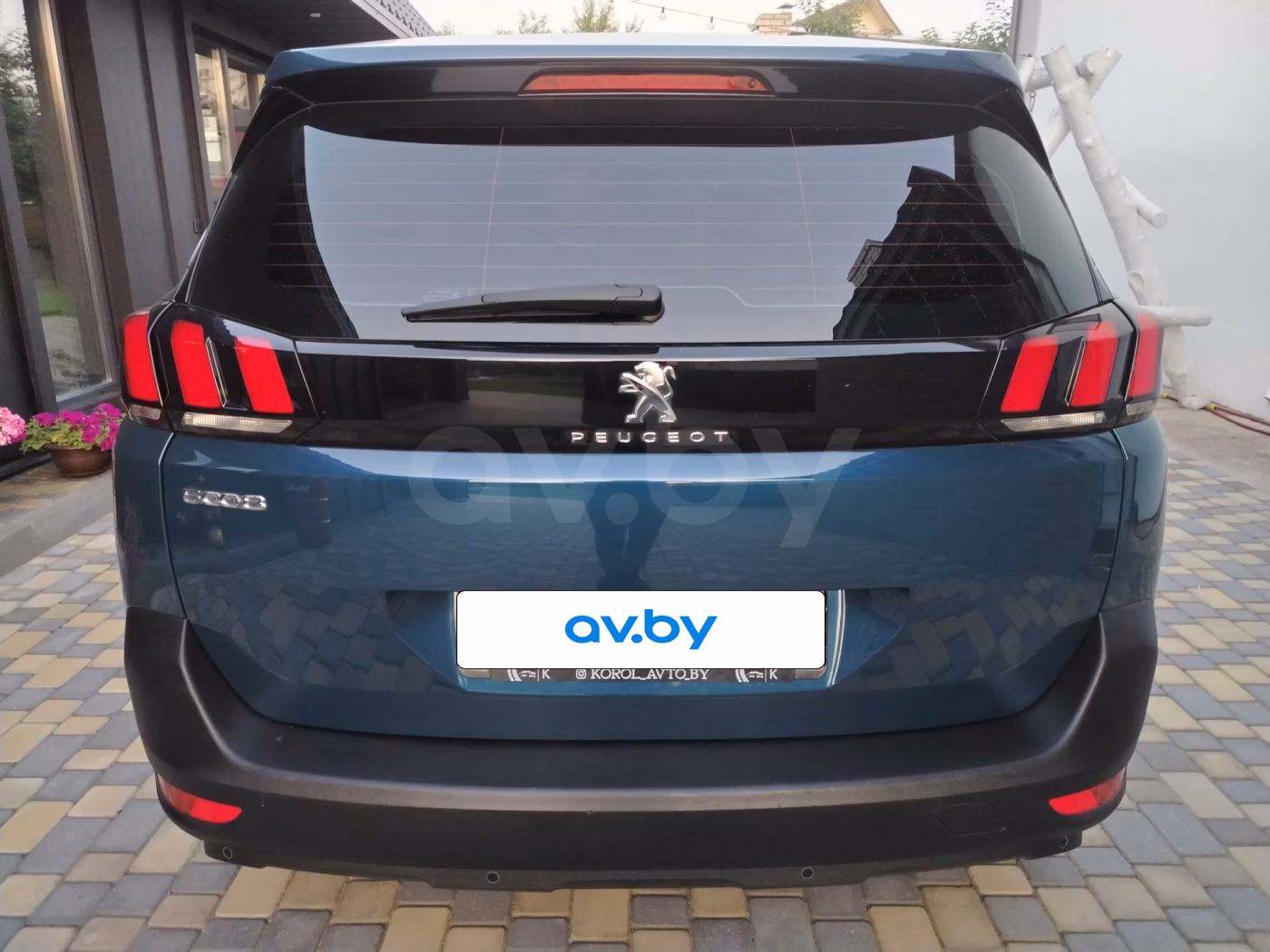 Peugeot 5008 фото 6