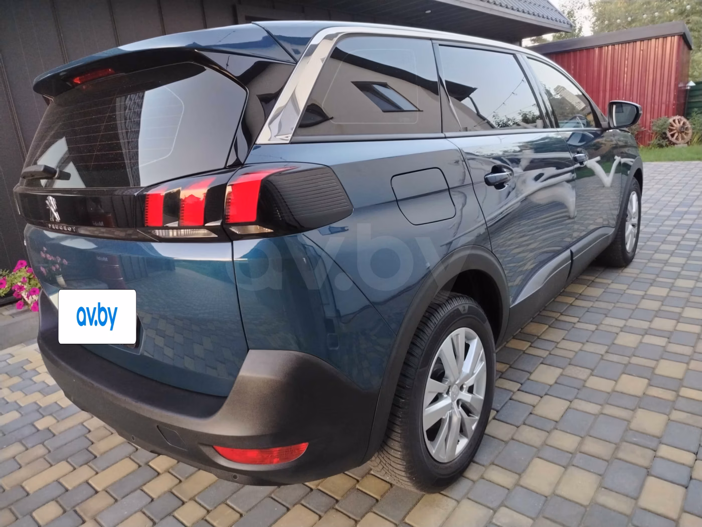 Peugeot 5008 фото 5