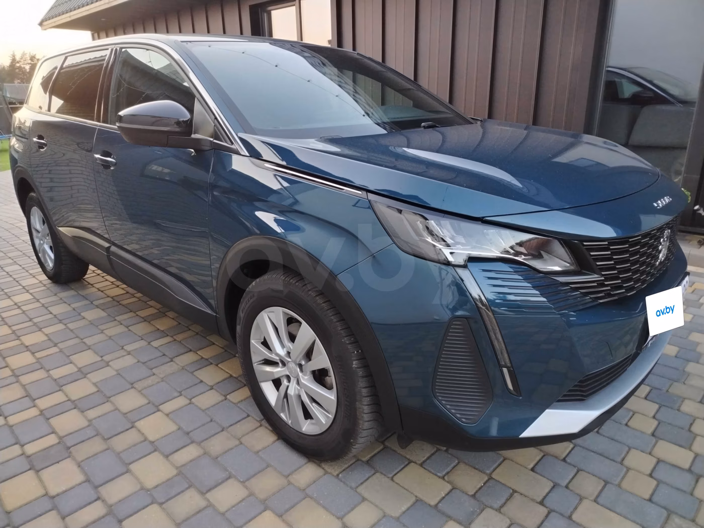 Peugeot 5008 фото 3