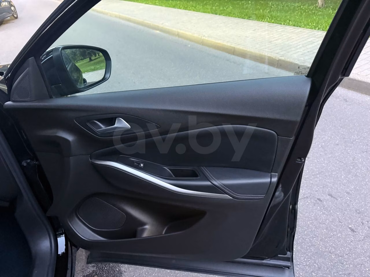 Opel Grandland X фото 18