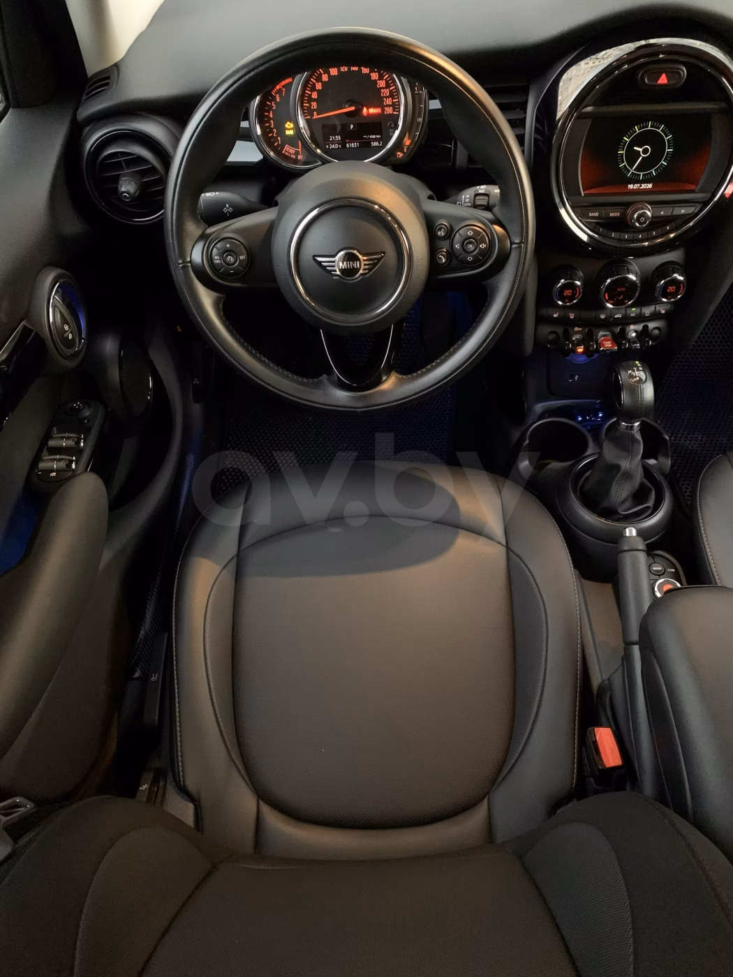 MINI Hatch фото 14