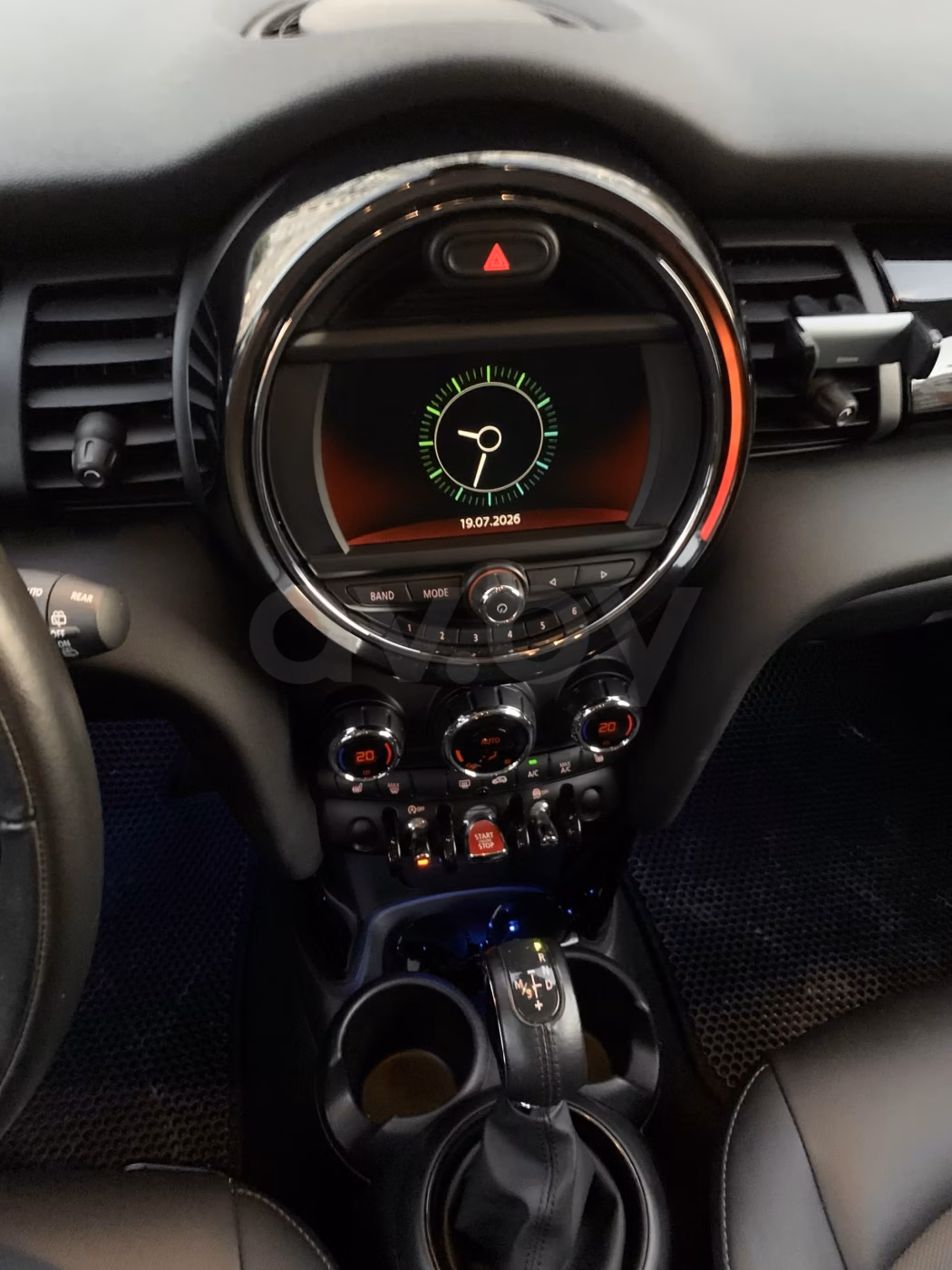 MINI Hatch фото 15