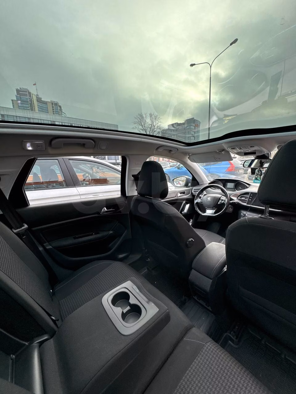 Peugeot 308 фото 8