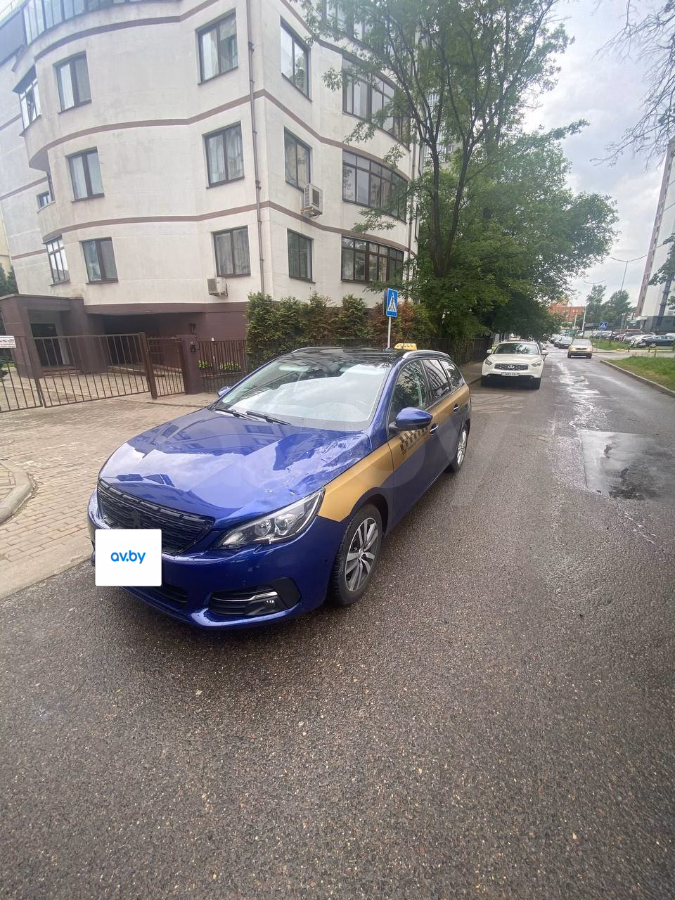 Peugeot 308 фото 2