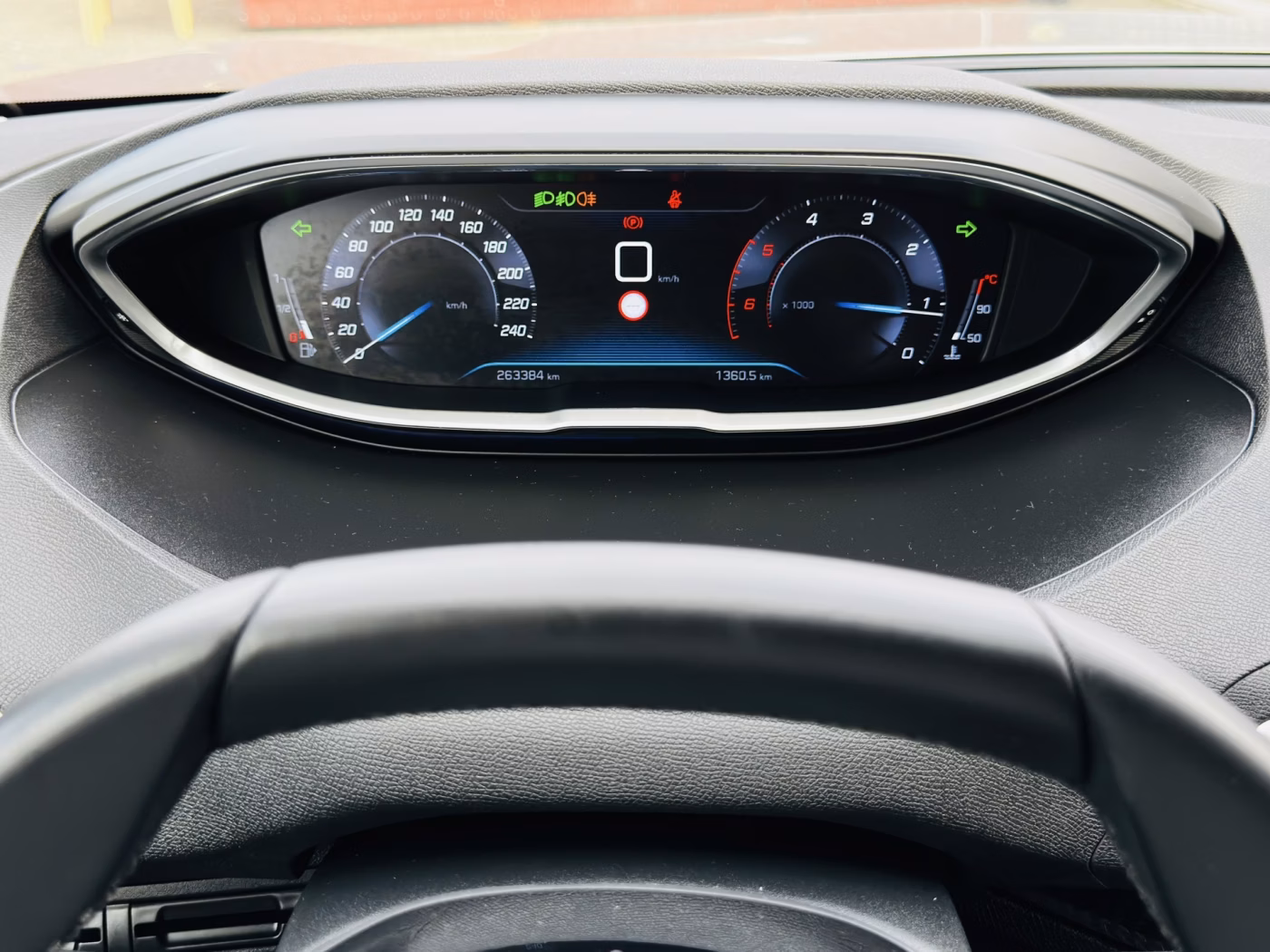 Peugeot 3008 фото 18