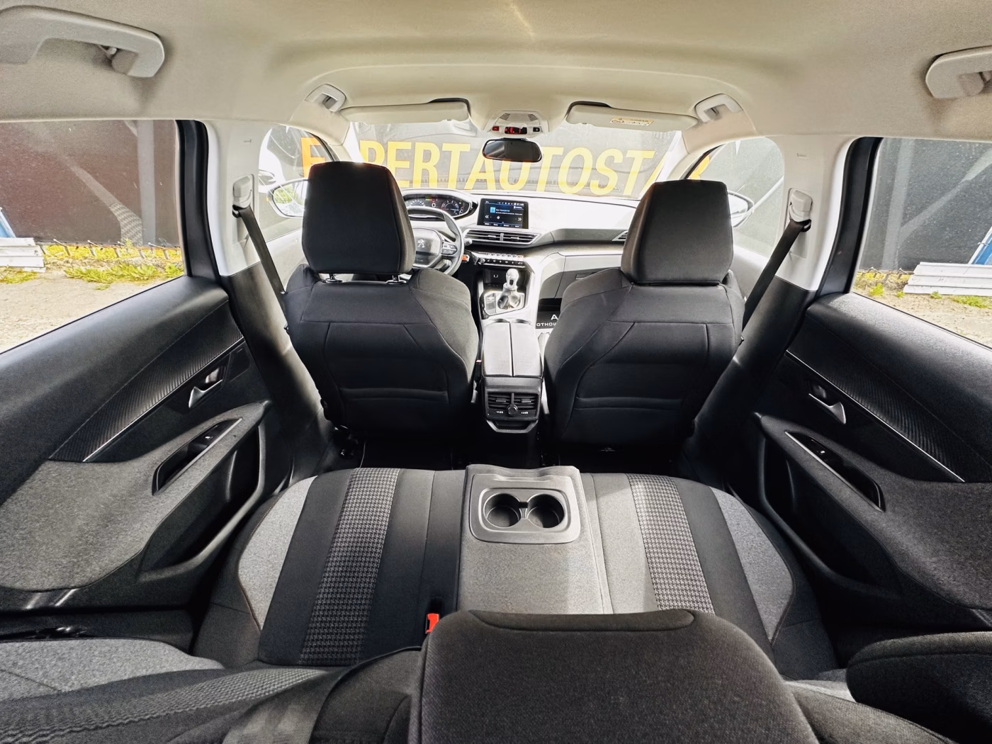 Peugeot 3008 фото 11