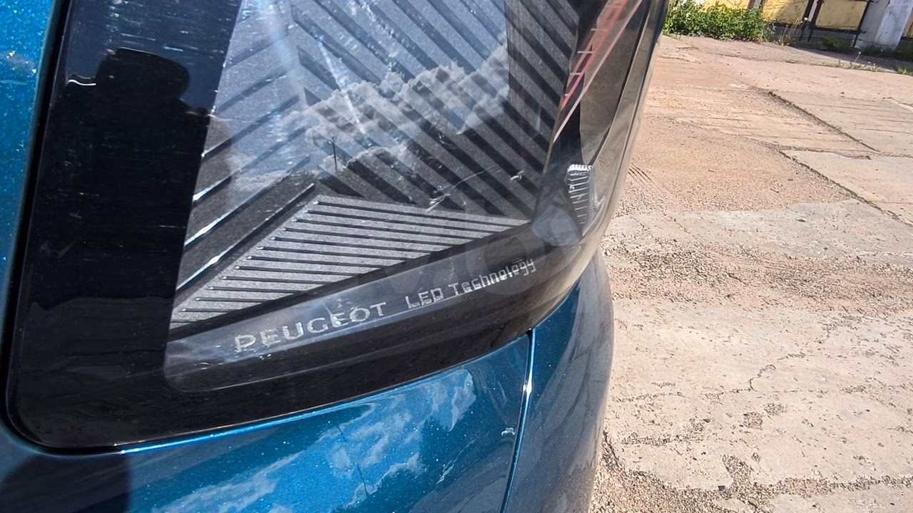 Peugeot 5008 фото 21