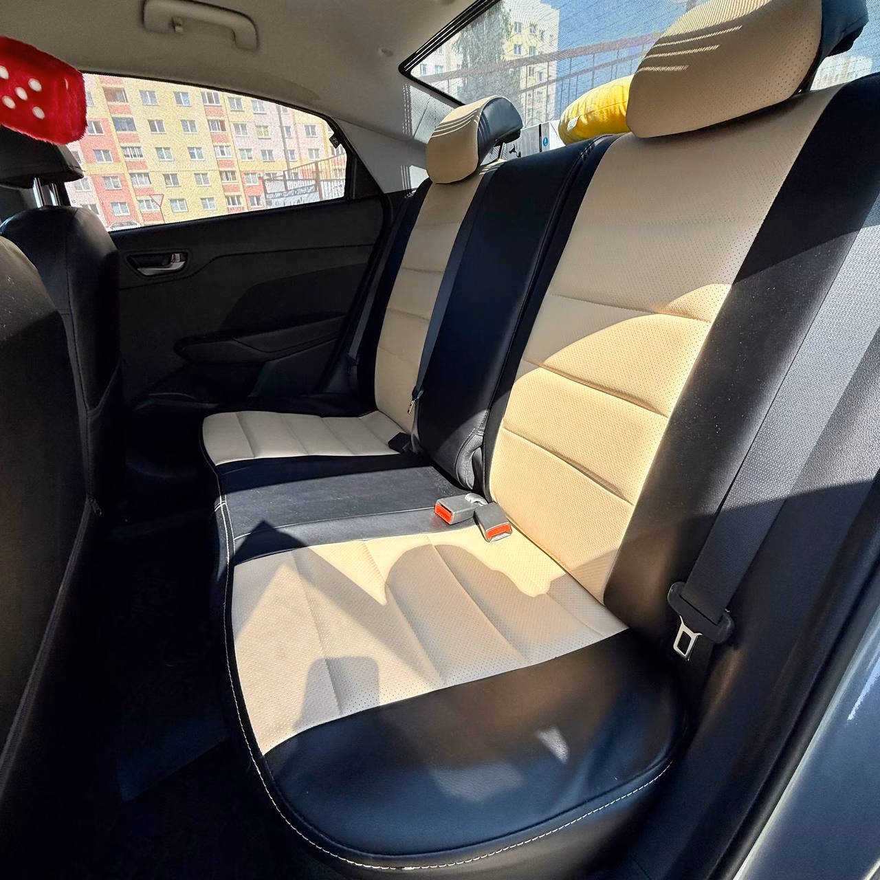 Hyundai Accent фото 11