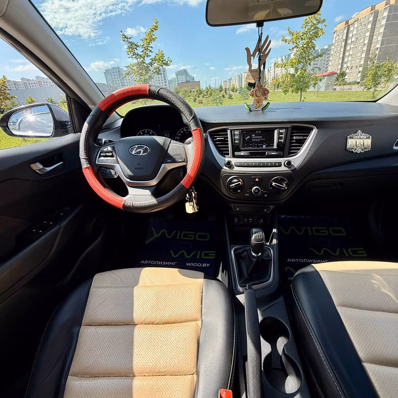 Hyundai Accent фото 15