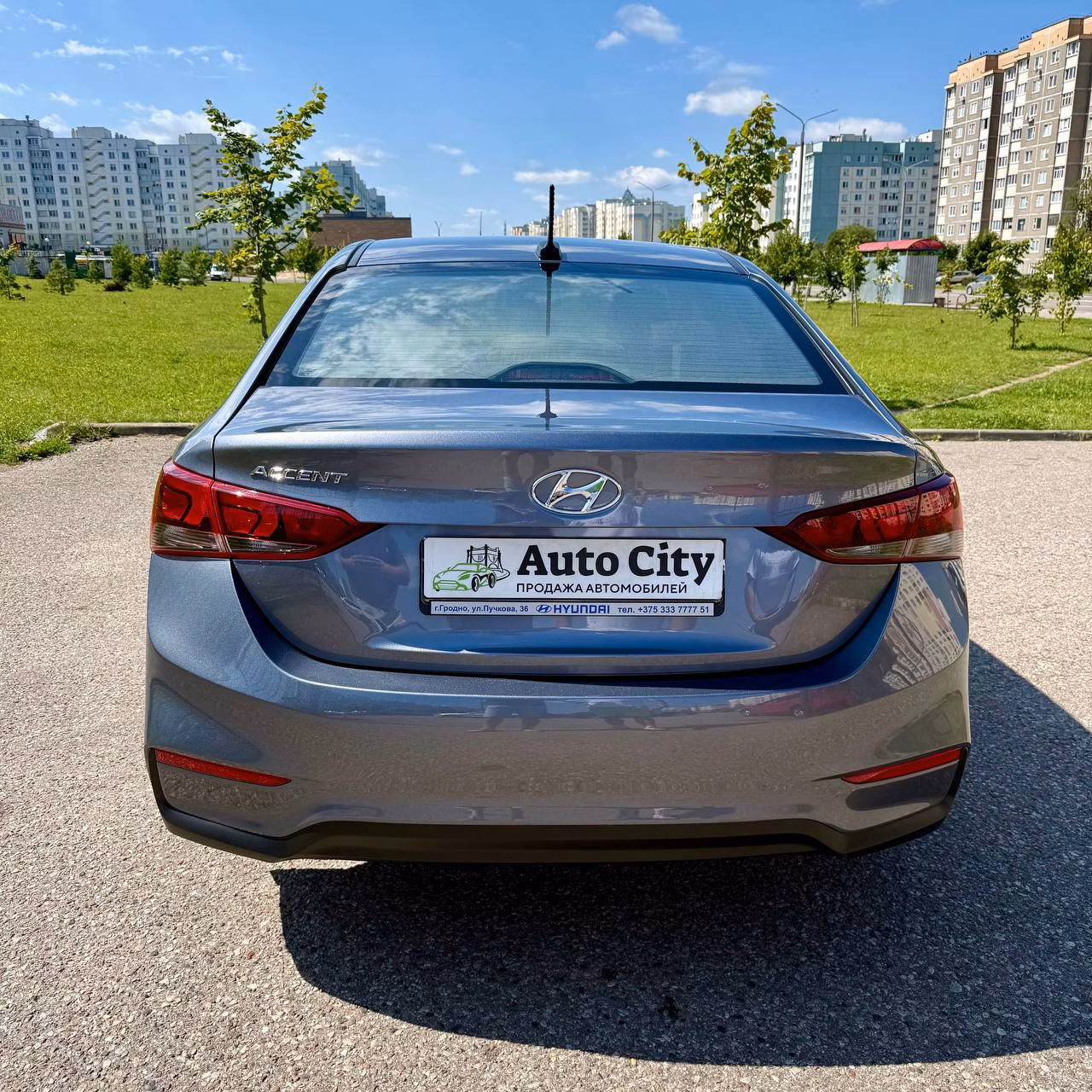 Hyundai Accent фото 5