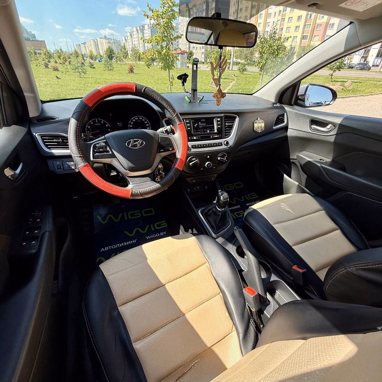 Hyundai Accent фото 10