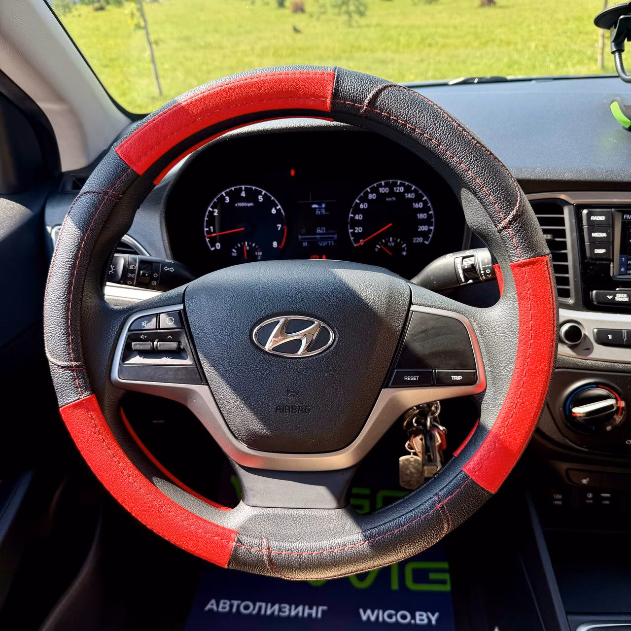Hyundai Accent фото 13