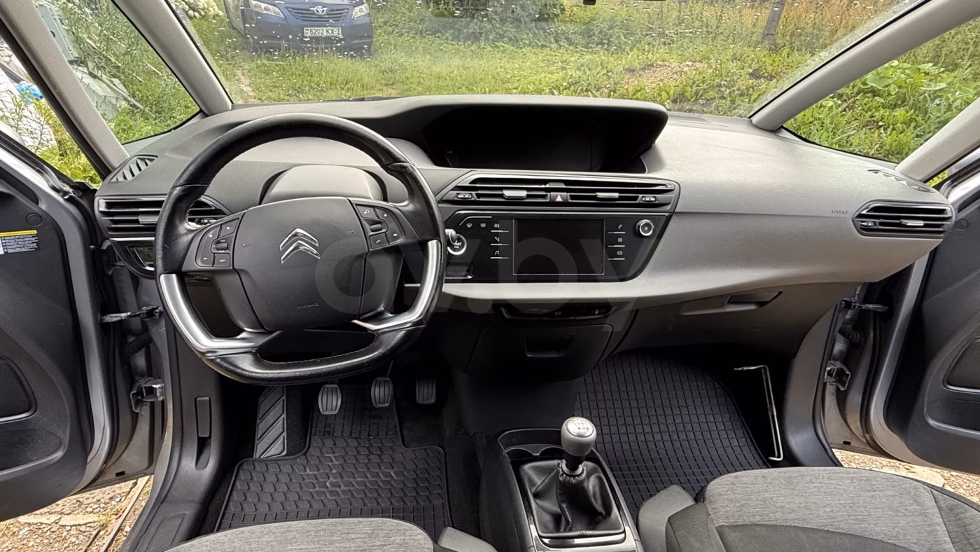 Citroen C4 Grand Picasso фото 15