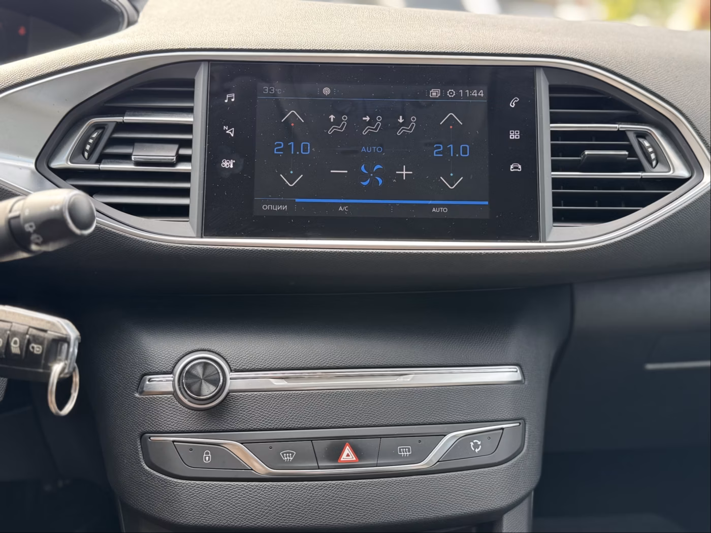 Peugeot 308 фото 26