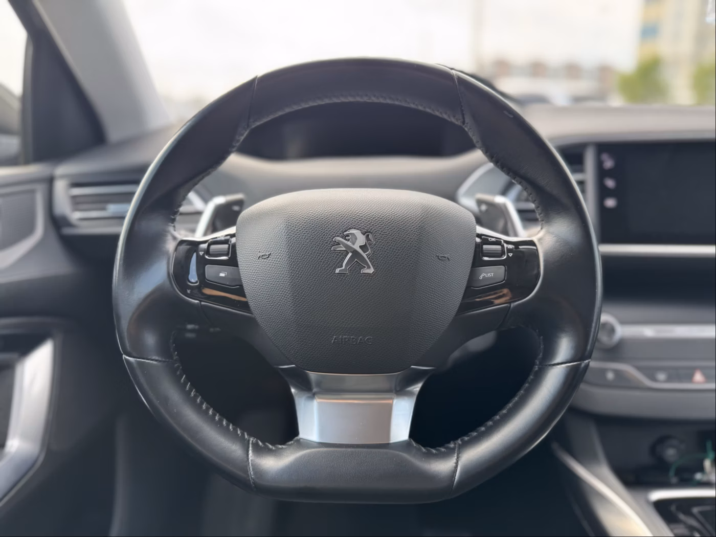 Peugeot 308 фото 24