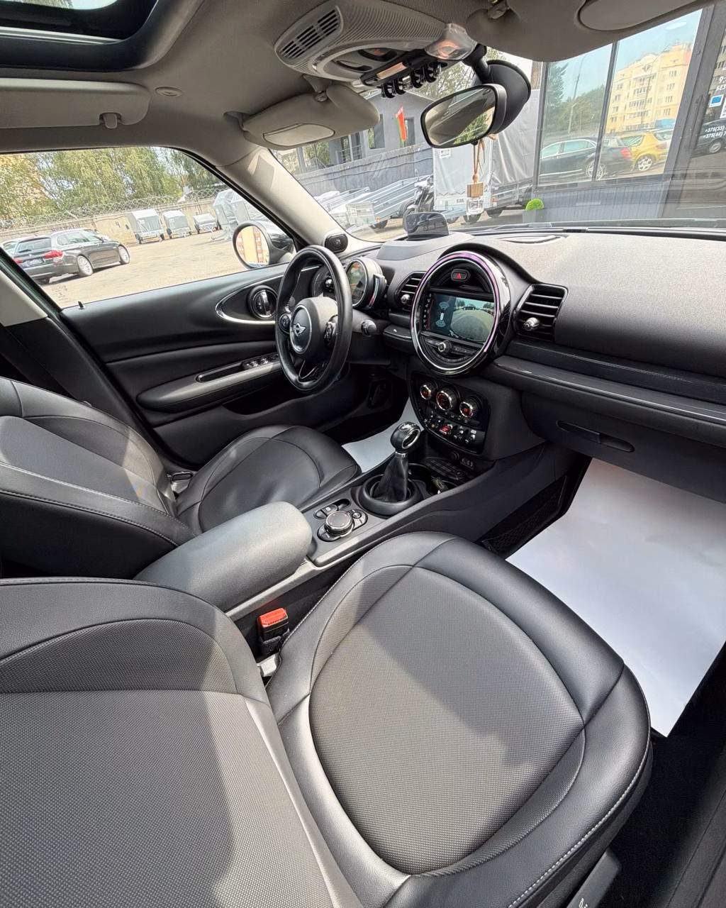 MINI Clubman фото 13