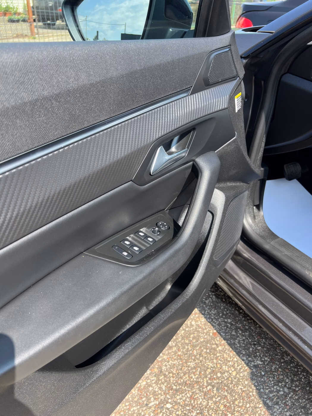 Peugeot 508 фото 9