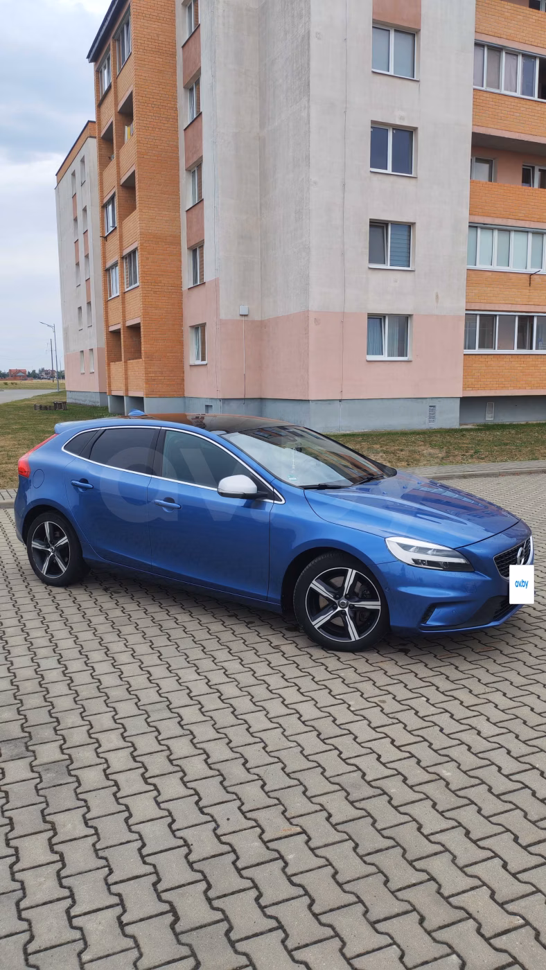 Volvo V40 фото 4