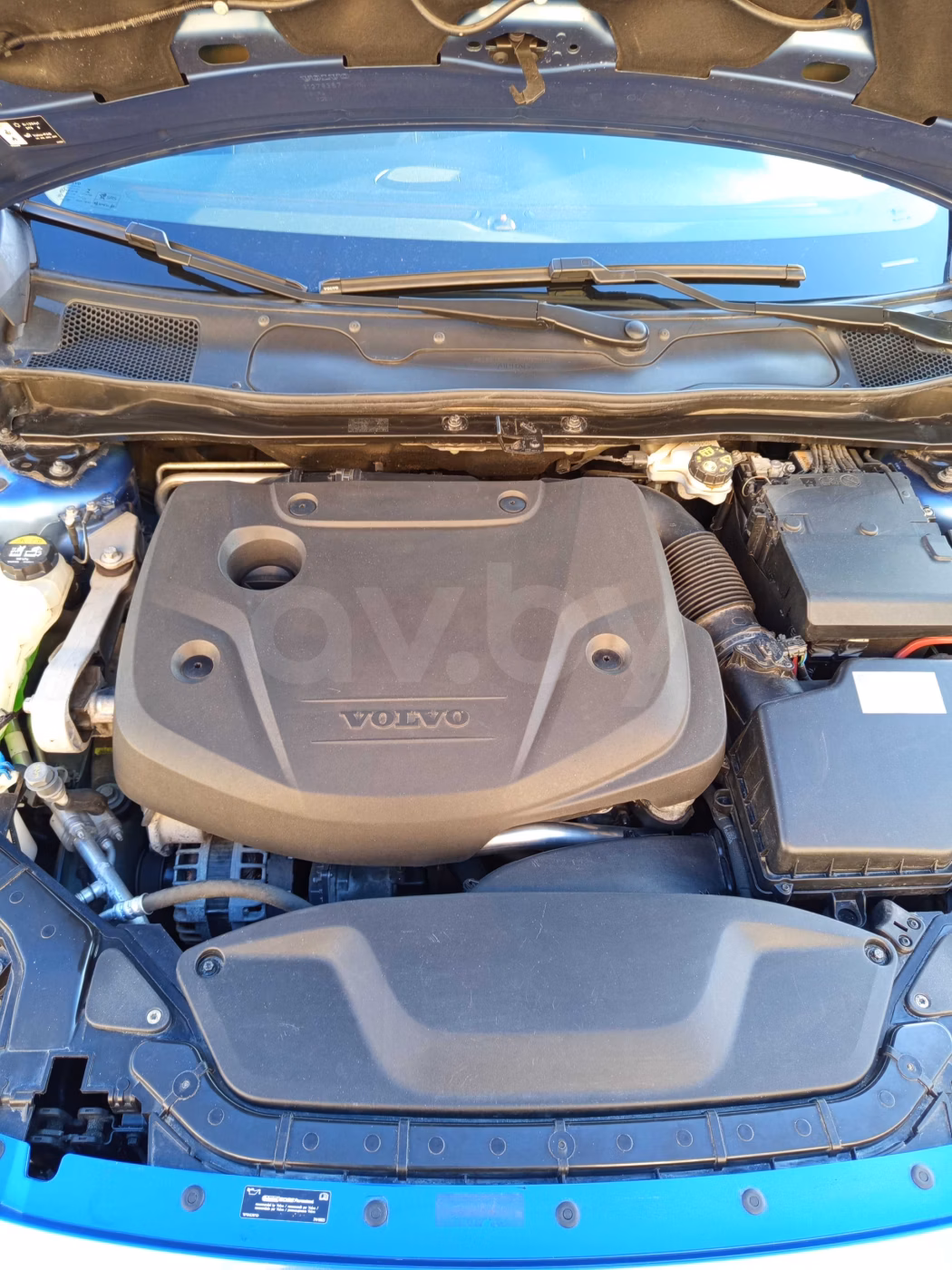Volvo V40 фото 28