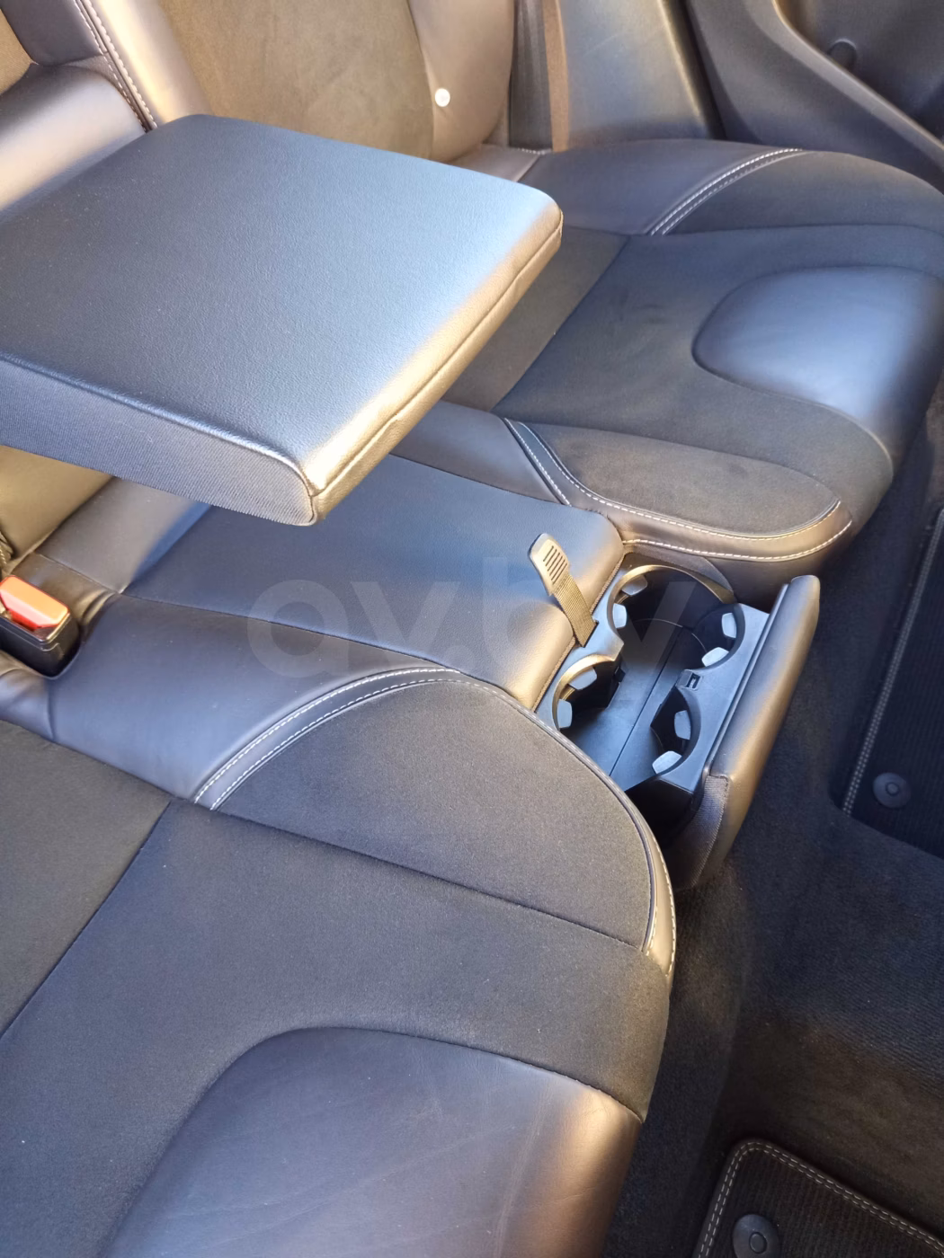 Volvo V40 фото 15