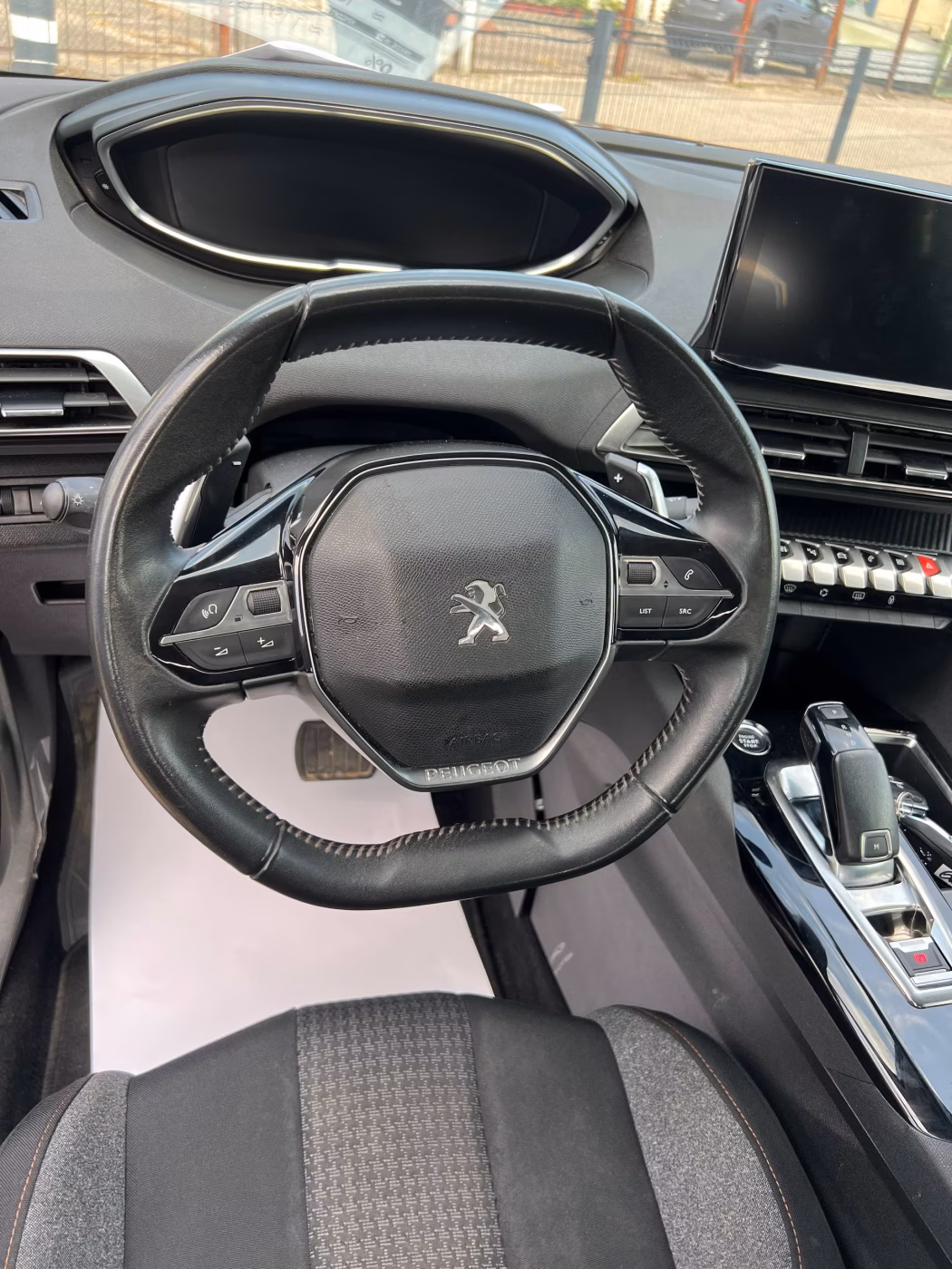 Peugeot 3008 фото 14