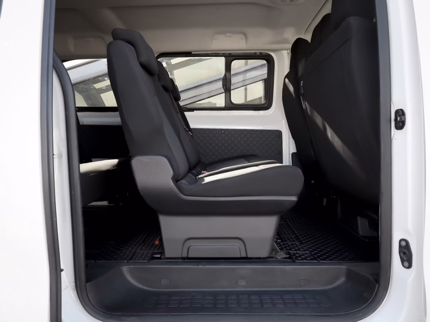 Peugeot Expert фото 21
