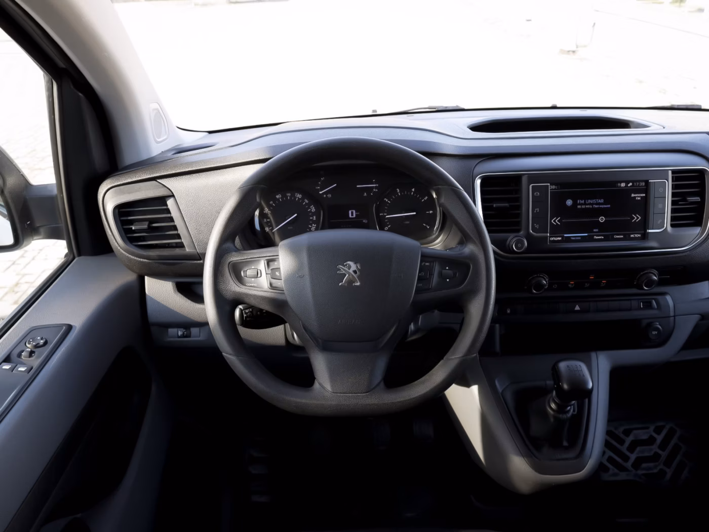 Peugeot Expert фото 7