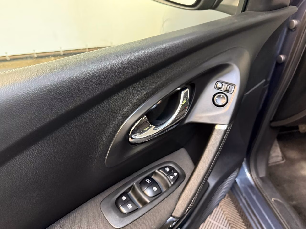 Renault Kadjar фото 15