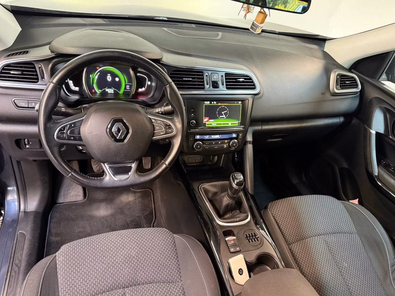 Renault Kadjar фото 16