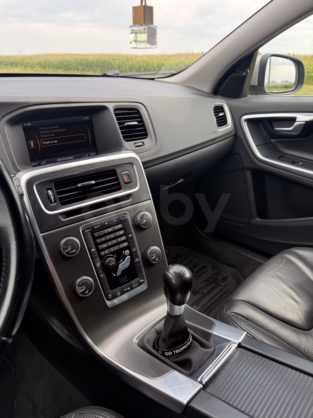 Volvo V60 фото 22