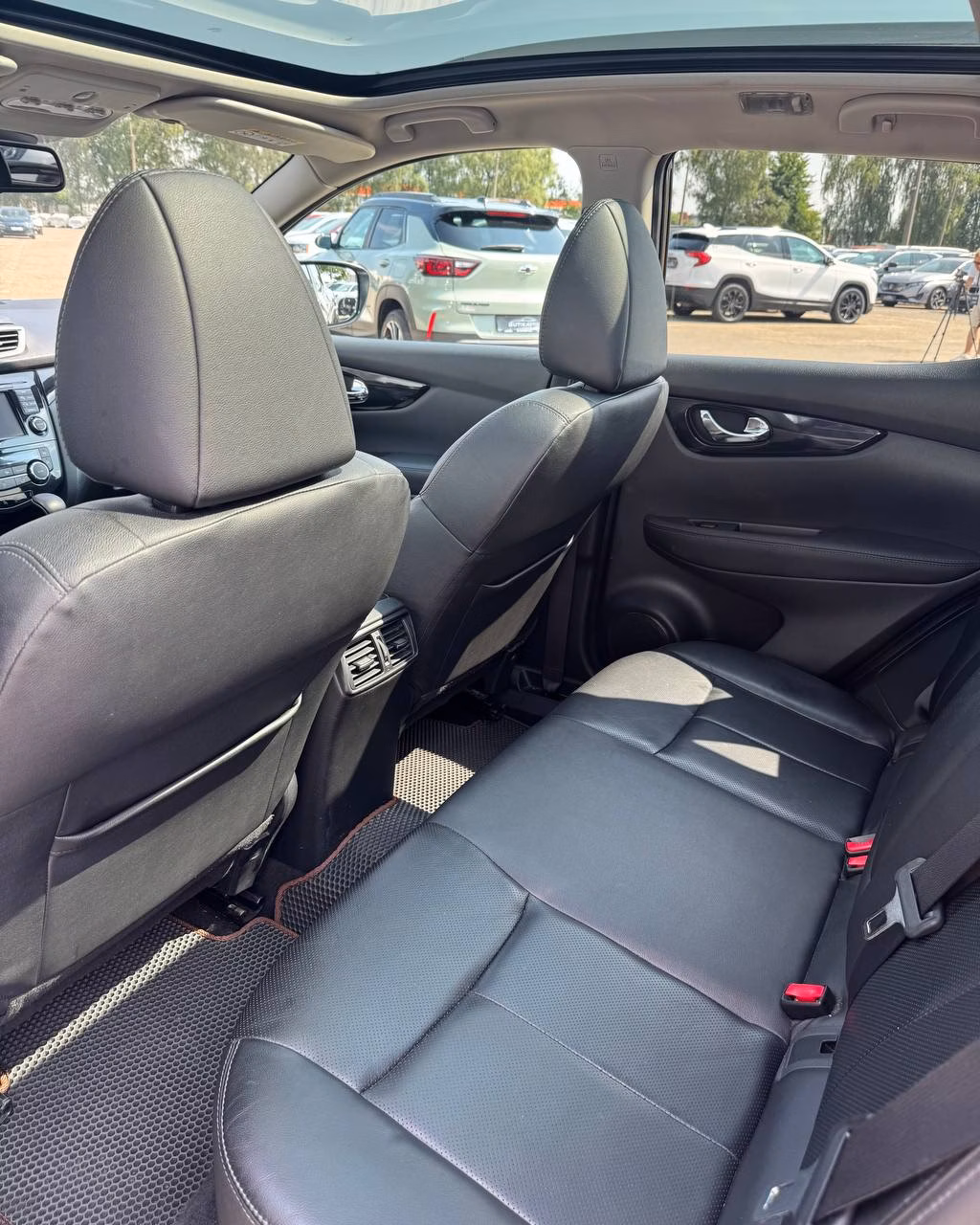 Nissan Qashqai фото 11
