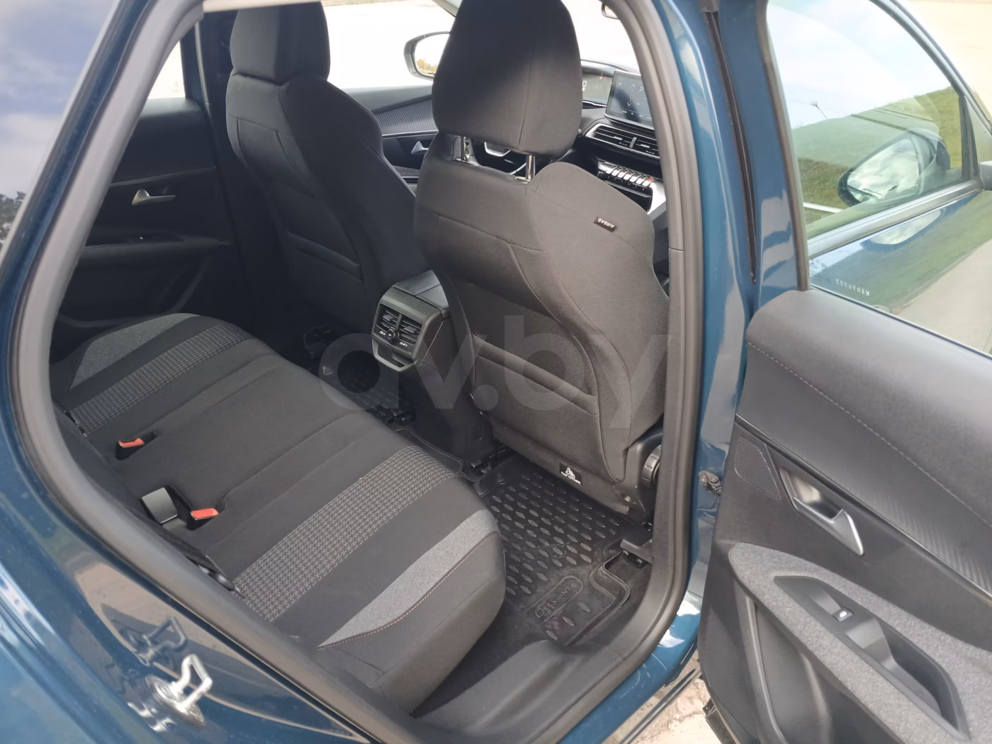 Peugeot 3008 фото 9