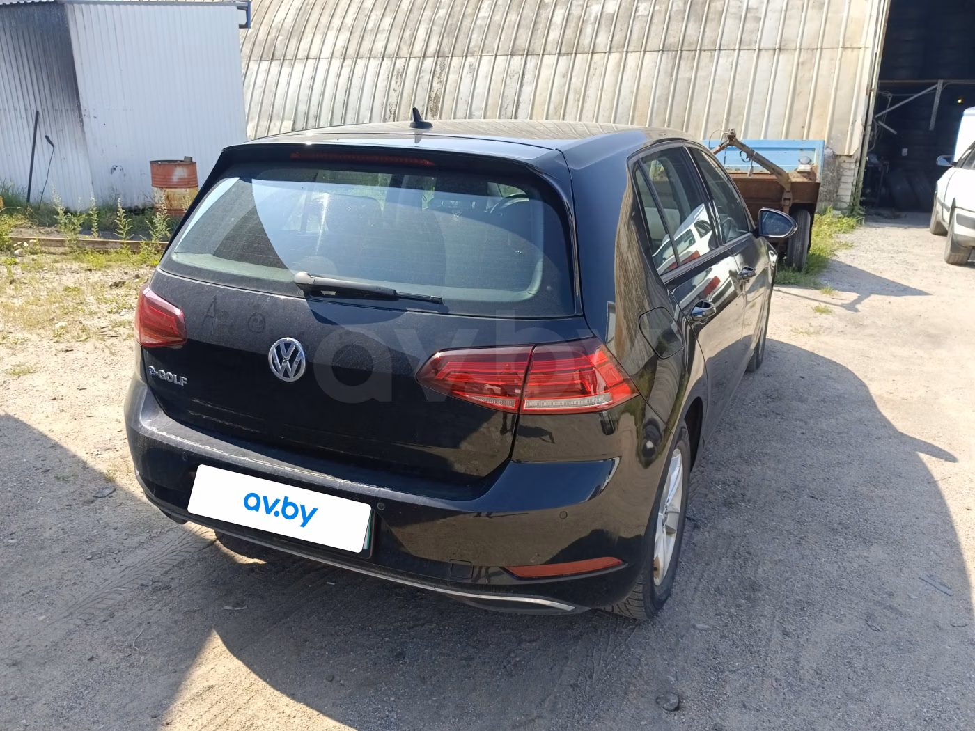 Volkswagen e-Golf фото 5