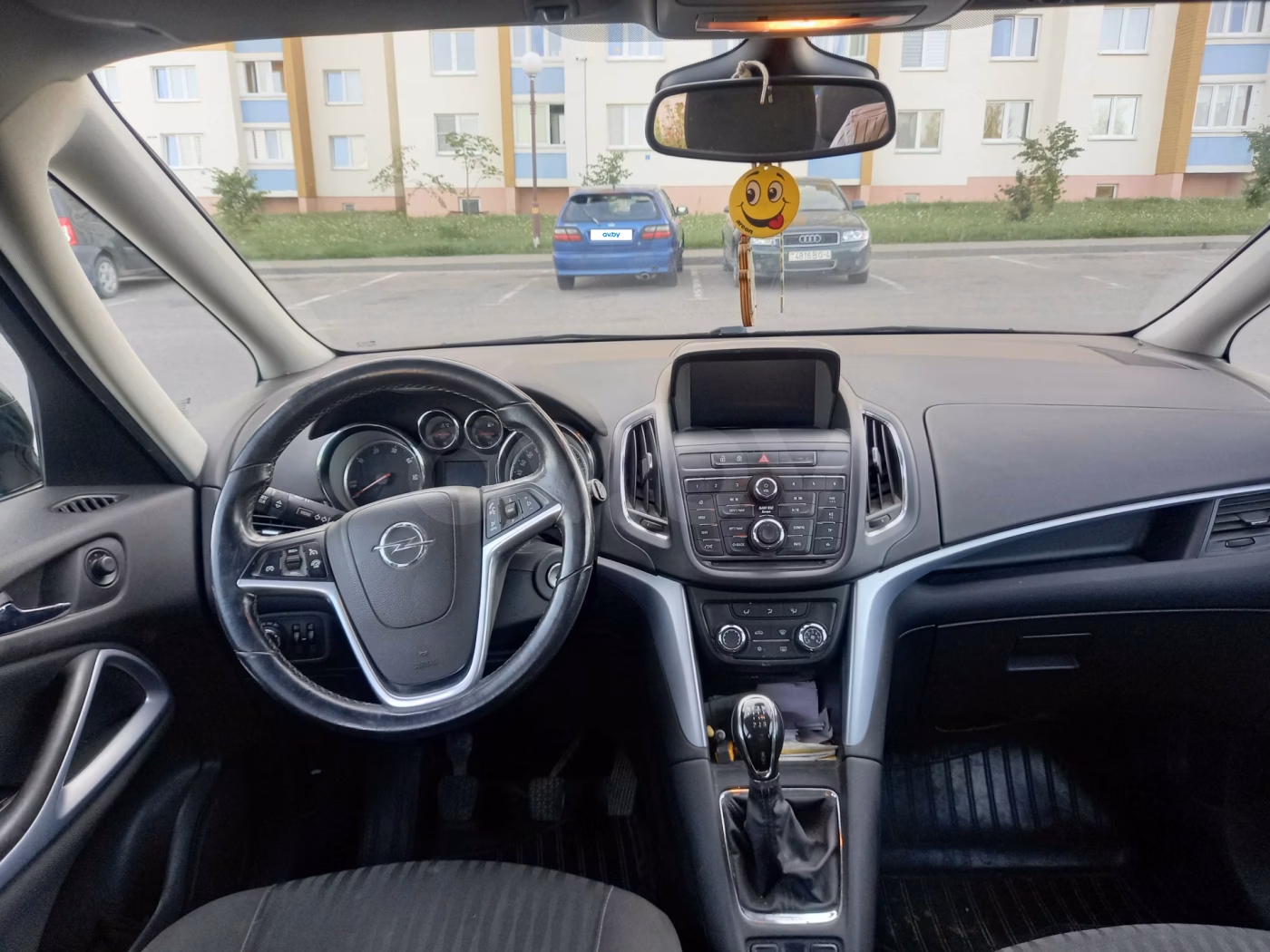 Opel Zafira фото 16