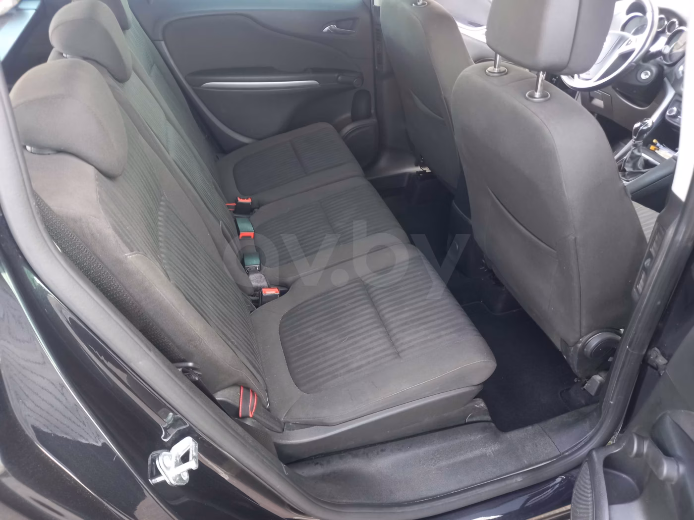 Opel Zafira фото 18