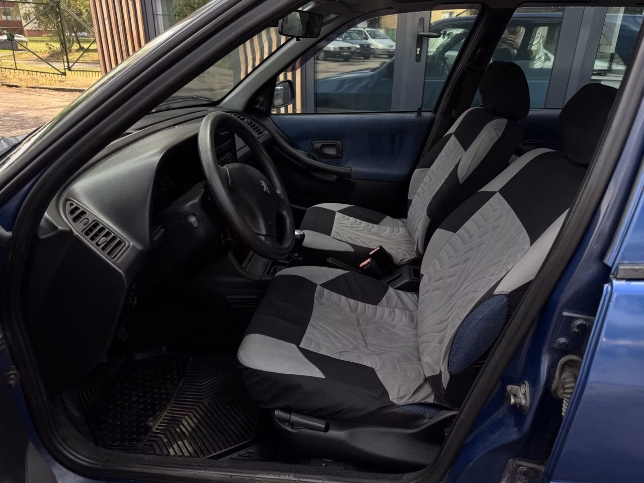 Peugeot 306 фото 7