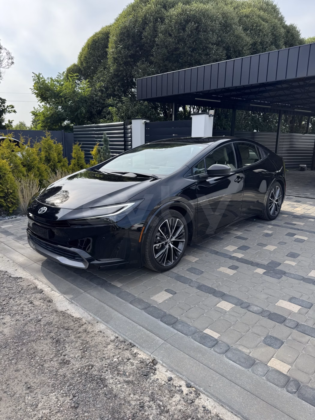 Toyota Prius фото 2