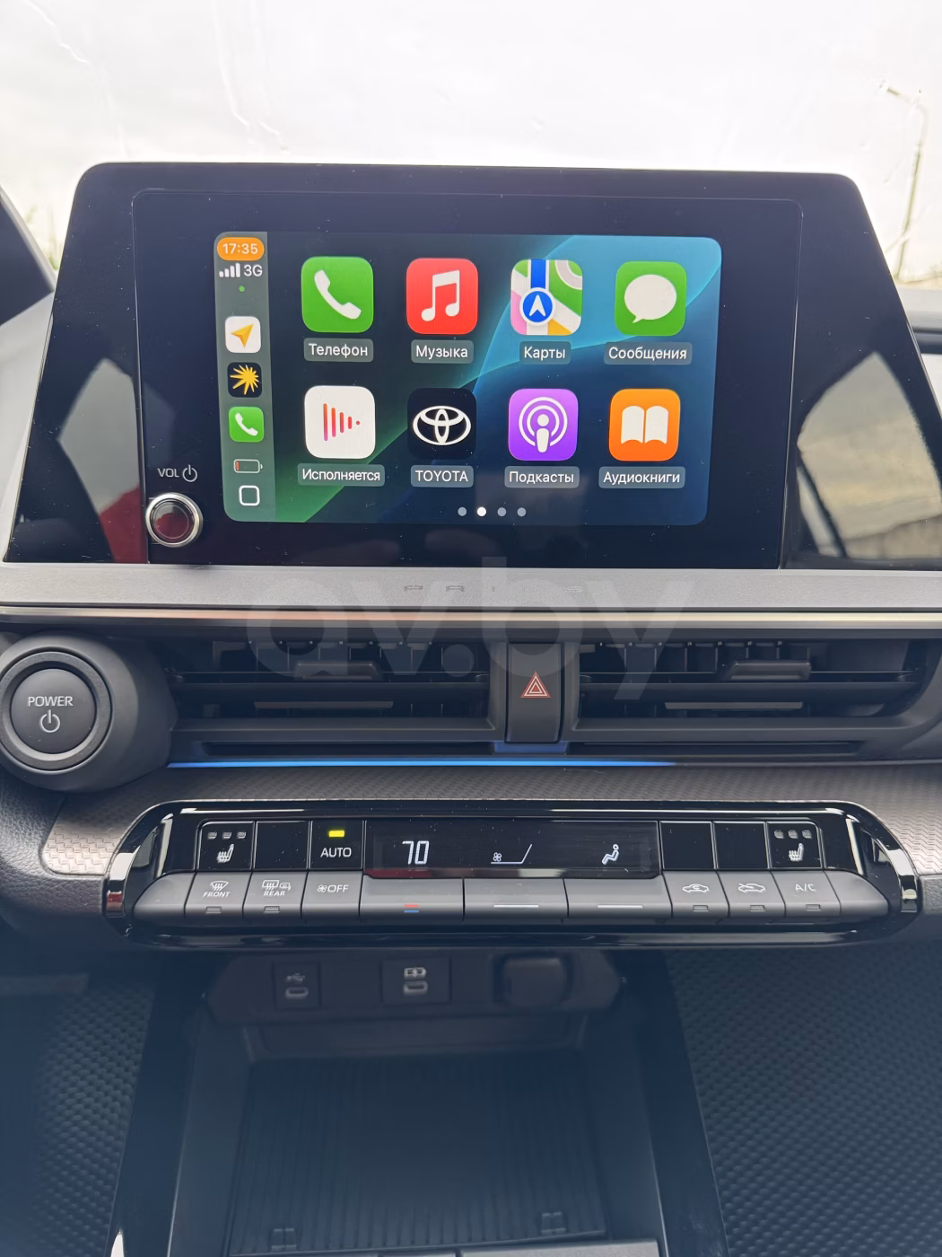 Toyota Prius фото 12