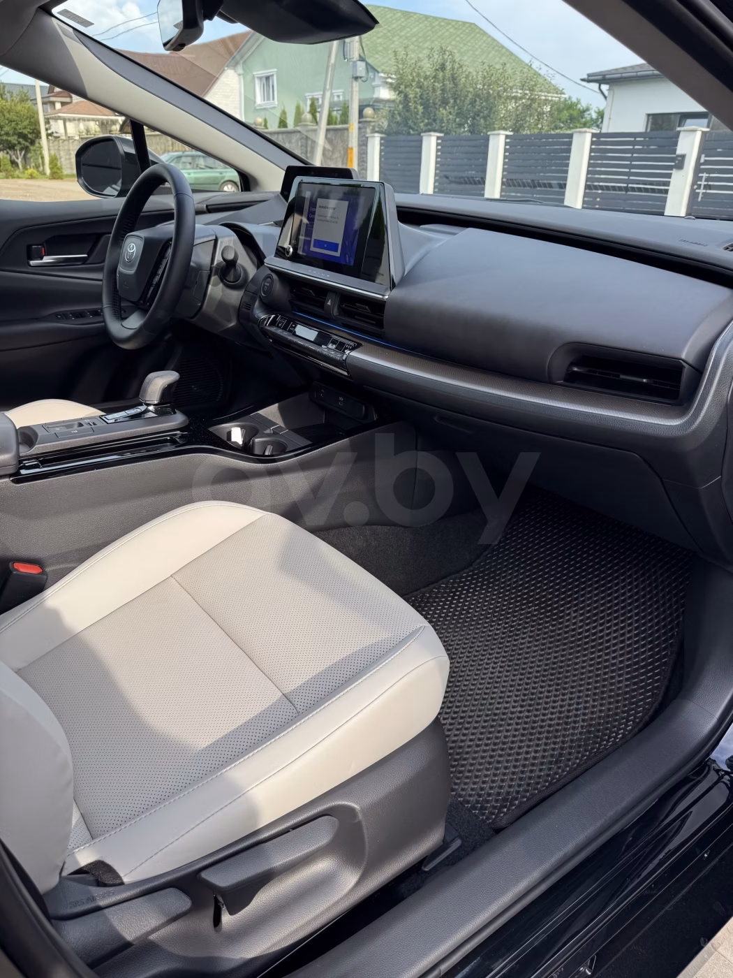 Toyota Prius фото 15