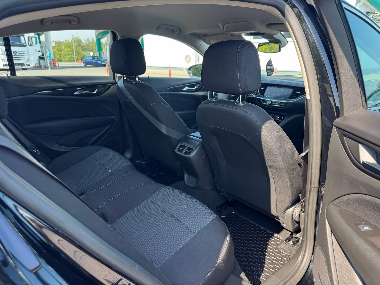 Opel Insignia фото 22