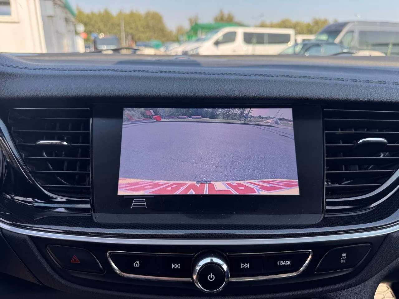 Opel Insignia фото 16